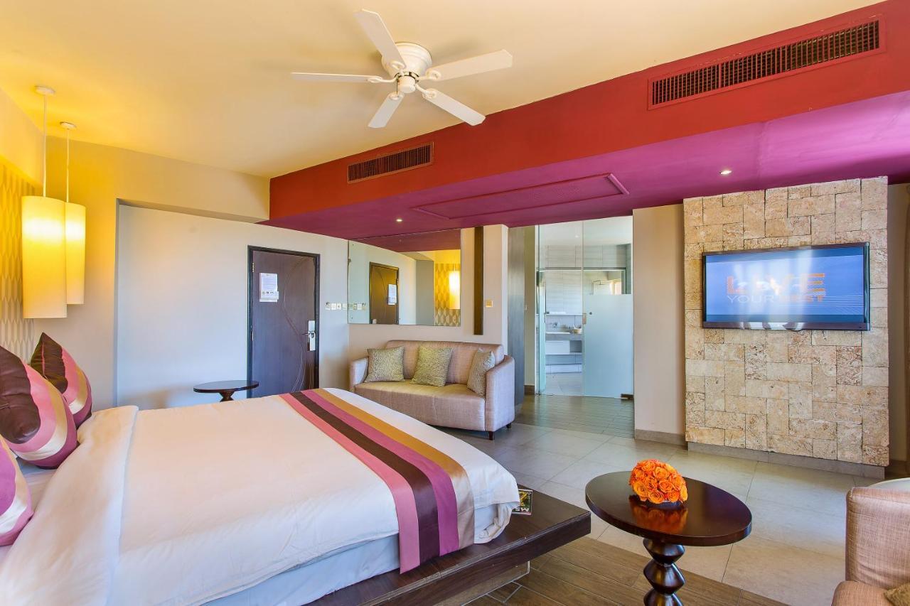 Bliss Resort Nyali Beach Buitenkant foto